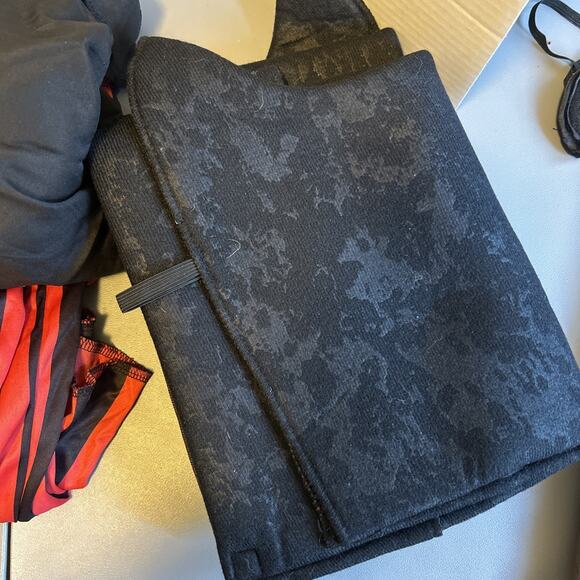 Pirate Pillager Spirit Halloween Men’s Costume Adult Plus Size Black Red - Picture 6 of 8